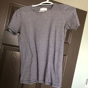 3/$25 Everlane t-shirt